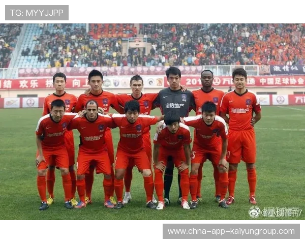 中国足球退役政策与球员再就业技能培训机制,足球 退役 中国足球退役政策与球员再就业技能培训机制,足球 退役