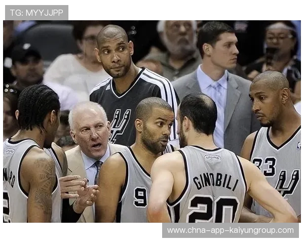 文班18+18+3帽 马刺升至西部第二，马刺23号德文布朗