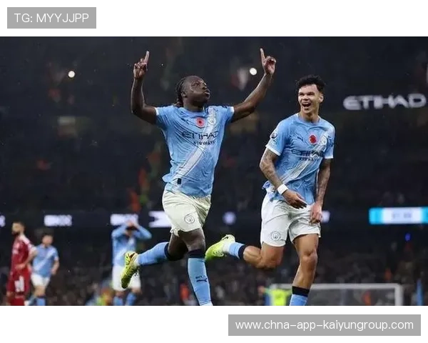 格里马尔多刷新纪录，德甲单场两次任意球破门罕见壮举，格里马第