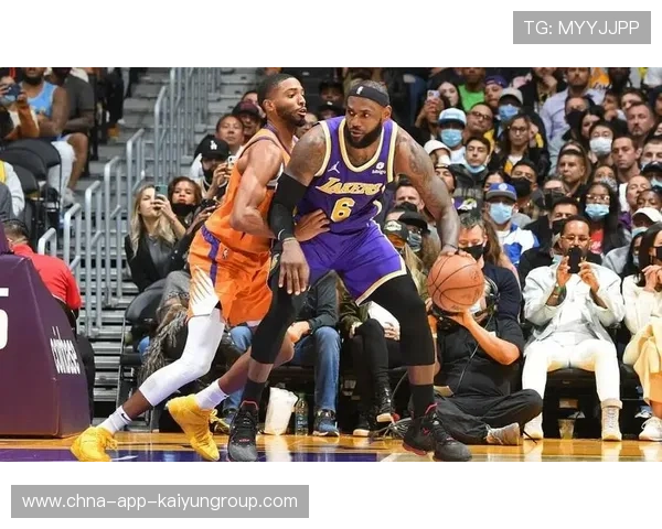 浓眉哥复出，湖人攻守全面升级！，浓眉哥和湖人签约了吗